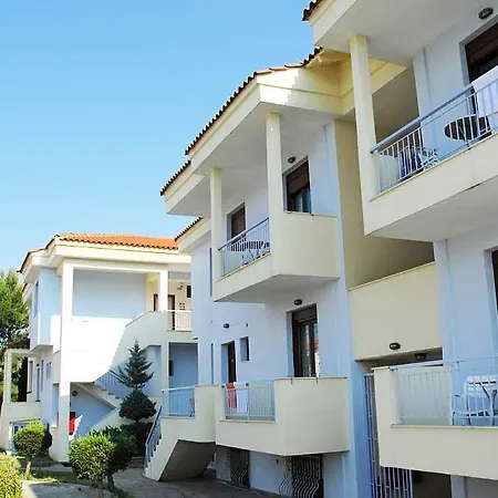 Hotel Acrotel Lily Ann Village