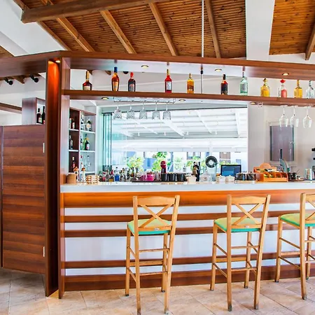 Acrotel Lily Ann Village Hotel 3*