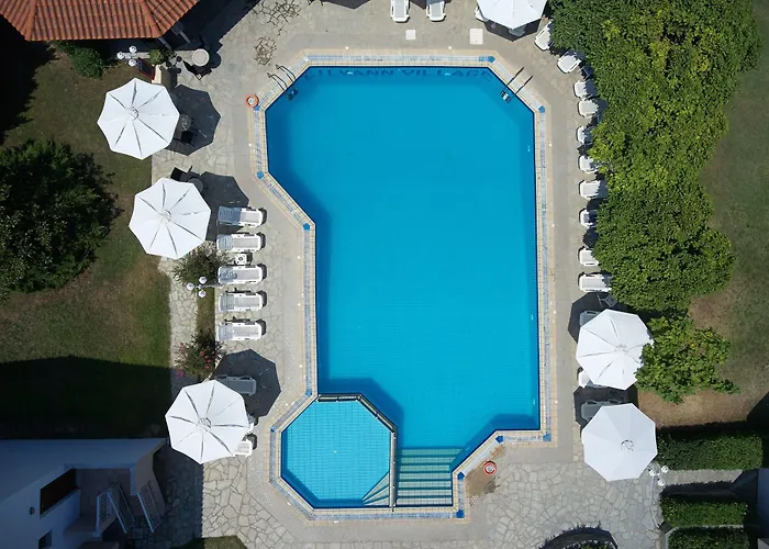Acrotel Lily Ann Village