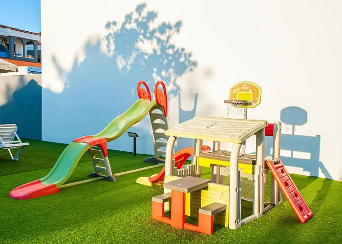 Acrotel Lily Ann Village 3* Nikiti (Sithonia)