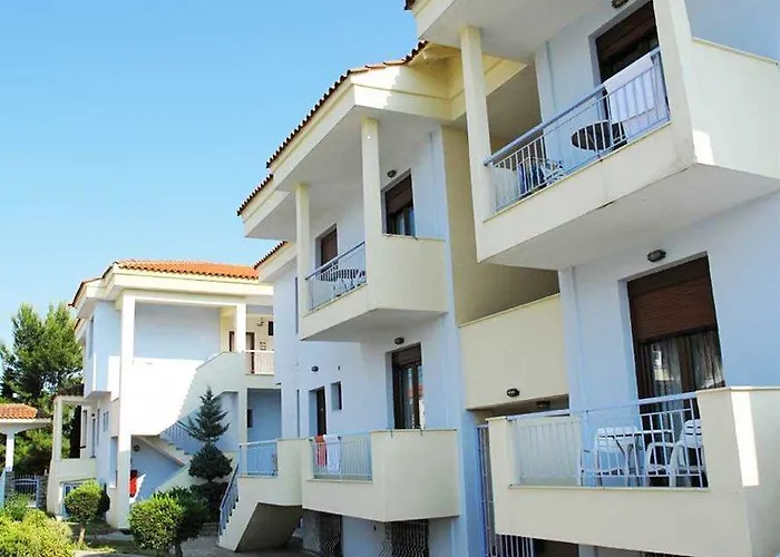 Acrotel Lily Ann Village 3*