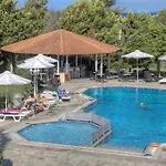 Acrotel Lily Ann Village فندق 3*