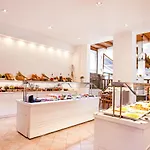 Acrotel Lily Ann Village فندق نيكيتي