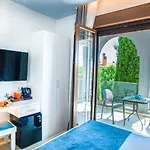 Acrotel Lily Ann Village فندق 3*