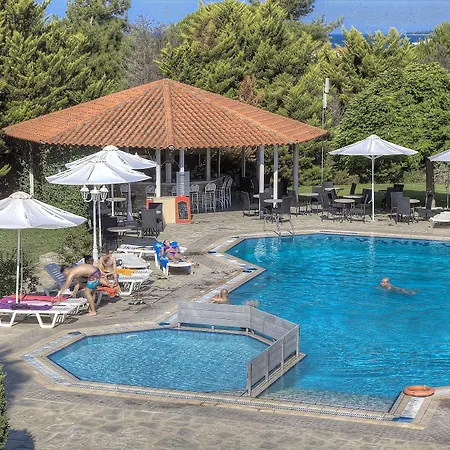 Acrotel Lily Ann Village Otel 3*