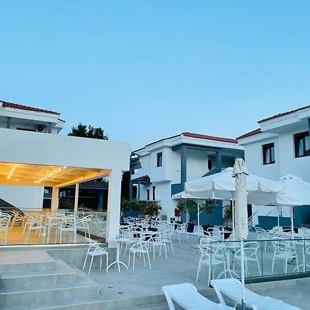 Acrotel Lily Ann Village Otel