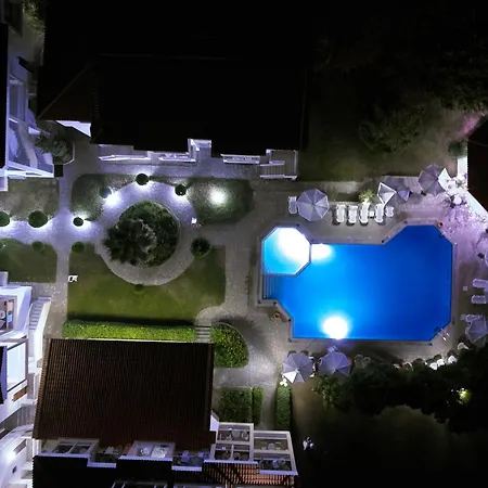 Acrotel Lily Ann Village ホテル