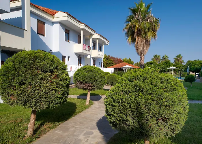 Hotel Acrotel Lily Ann Village 3*