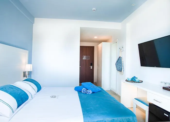 Acrotel Lily Ann Village 3*