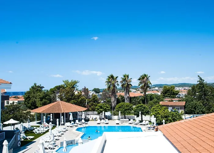 Hotel Acrotel Lily Ann Village 3*