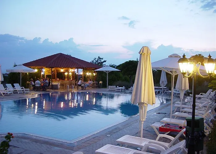 Acrotel Lily Ann Village 3*