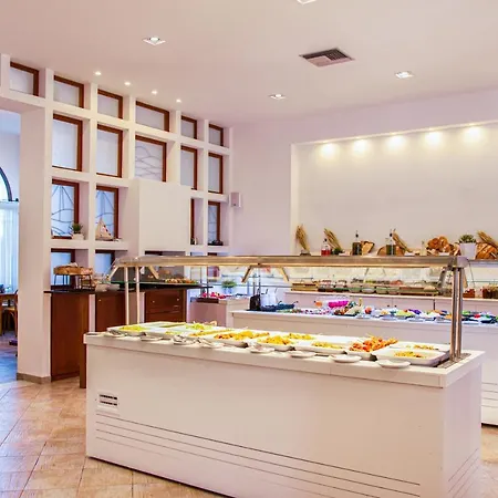 Acrotel Lily Ann Village فندق نيكيتي