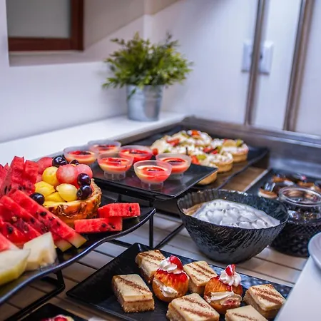 Acrotel Lily Ann Village فندق نيكيتي